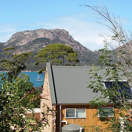 Hazards View Studio Coles Bay Room photo