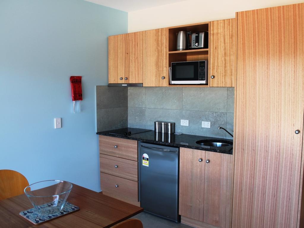 Hazards View Studio Coles Bay Room photo