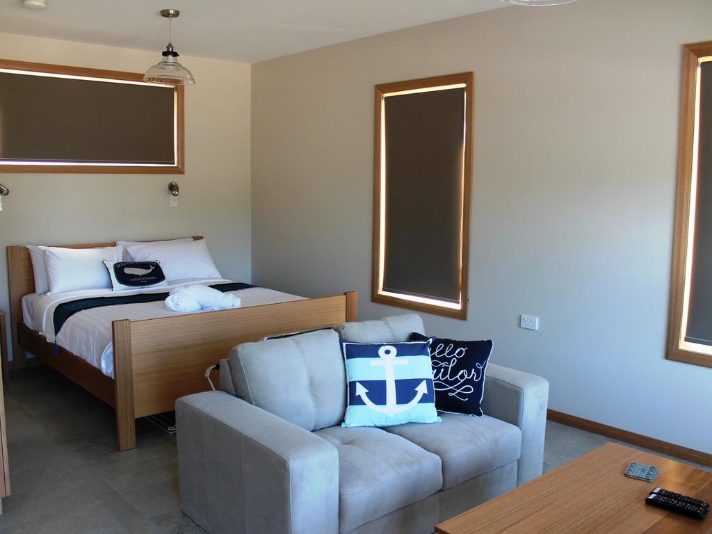 Hazards View Studio Coles Bay Room photo